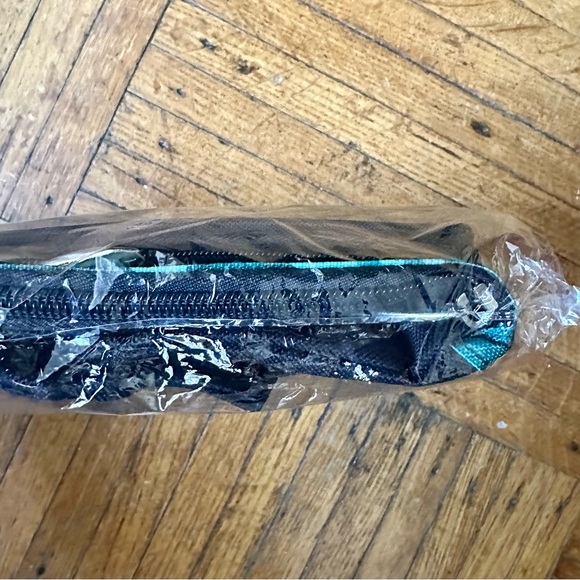 NEW! Cynar Fanny Pack / Waist Bag / Belt Bag - Picture 6 of 8